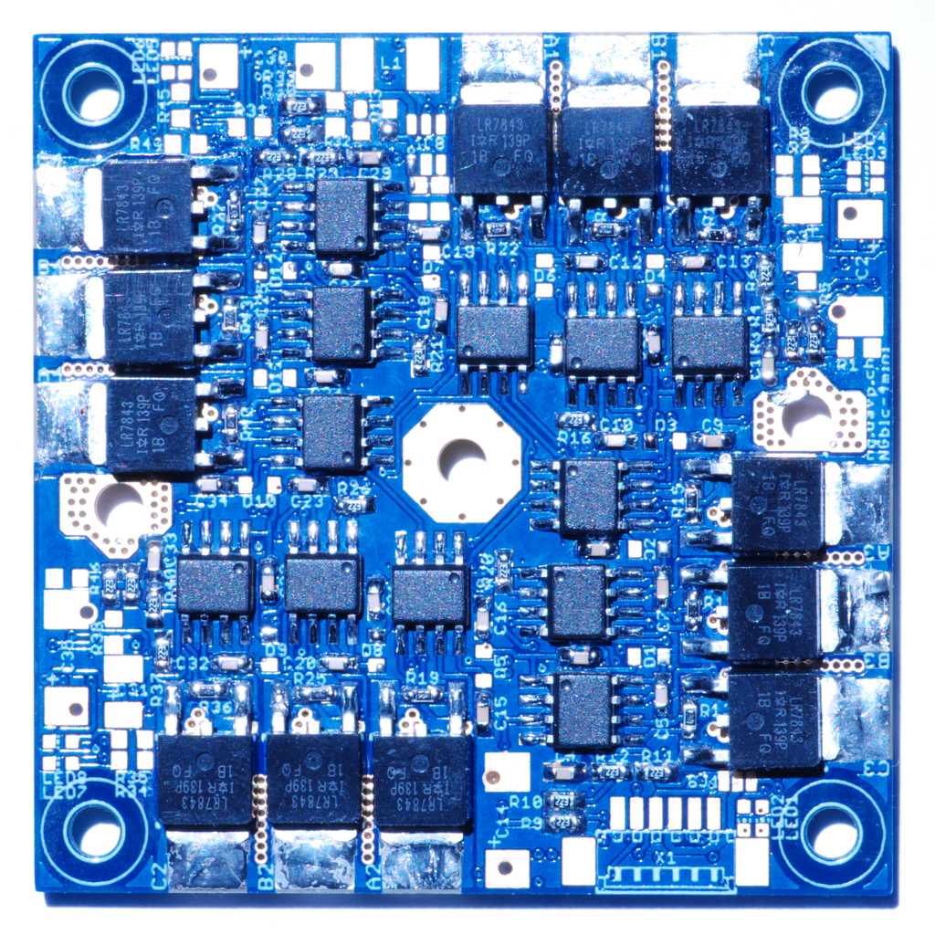 ngblc topside with FETs, FET-Drivers, Rs and Cs